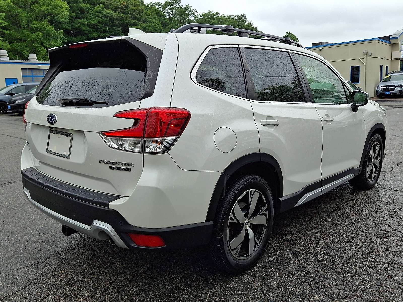 Used 2020 Subaru Forester Touring AWD/4WD image 4