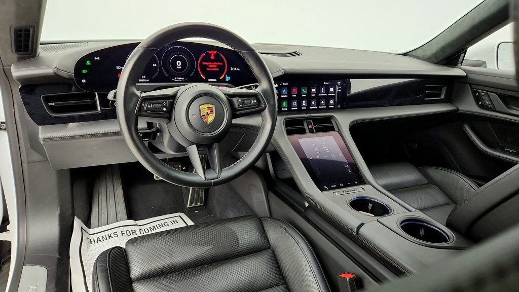 Used 2020 Porsche Taycan image 13