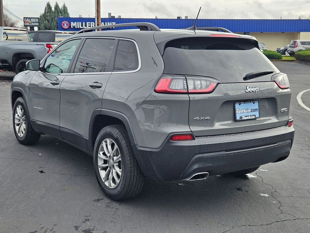 Used 2022 Jeep Cherokee Latitude Lux w/ Mopar Interior Package image 4