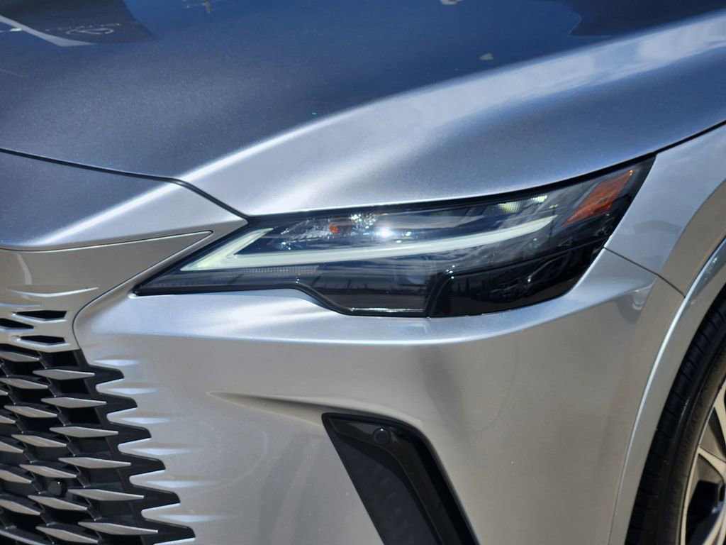 Used 2023 Lexus RX 350 Premium w/ Cold Area Package FWD image 9