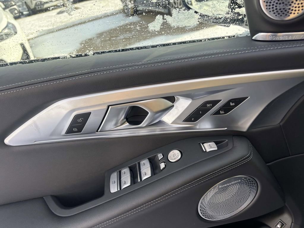 New 2026 BMW XM Label Red image 12