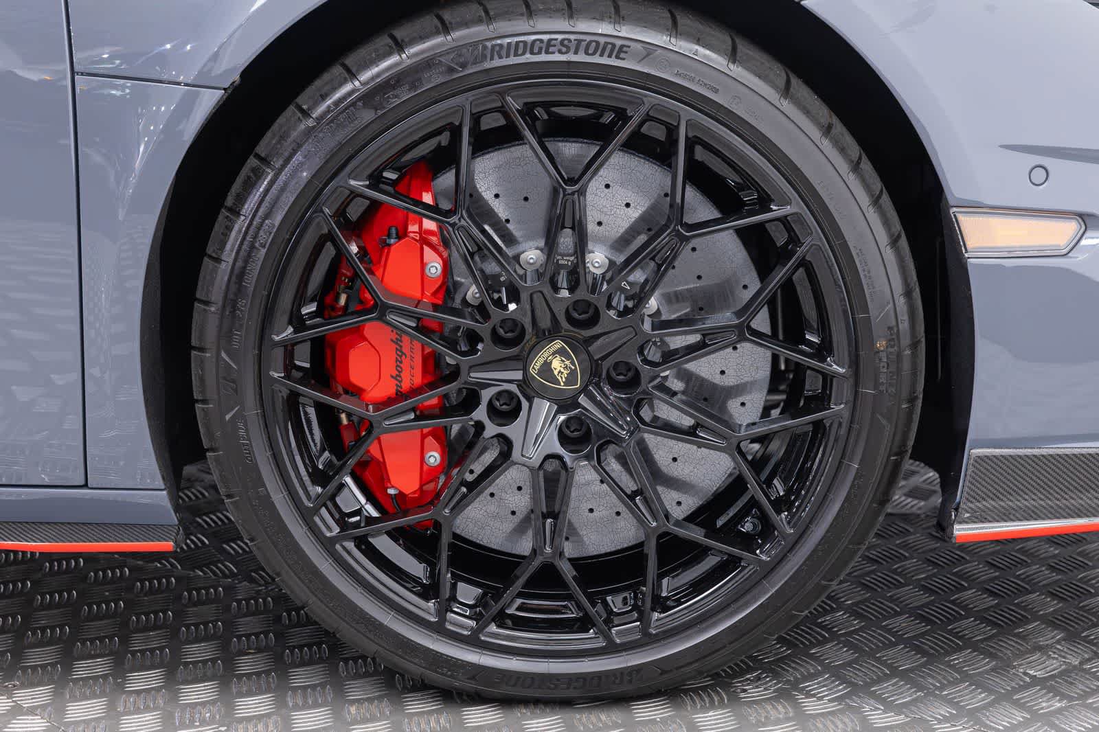 Used 2026 Lamborghini Temerario AWD/4WD image 46