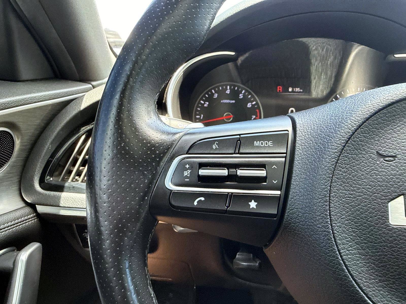 Used 2022 Kia Stinger GT1 RWD image 30
