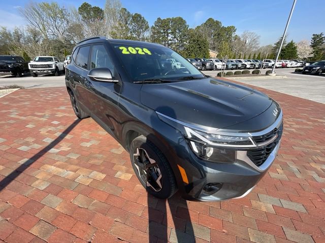 Used 2024 Kia Seltos EX image 7