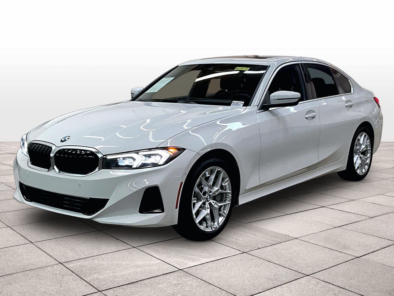 Used 2025 BMW 330i Sedan w/ Convenience Package RWD video 1