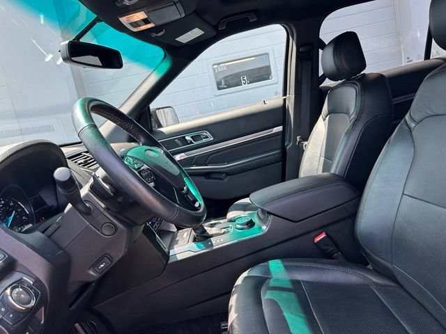 Used 2017 Ford Explorer Sport w/ Equipment Group 401A AWD/4WD image 8