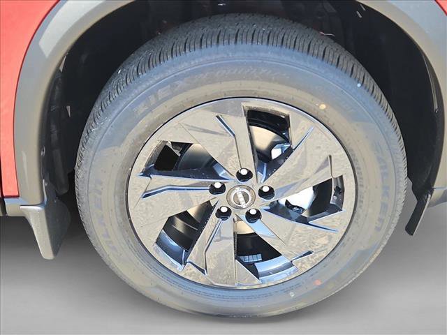 New 2026 Nissan Rogue SV FWD image 10