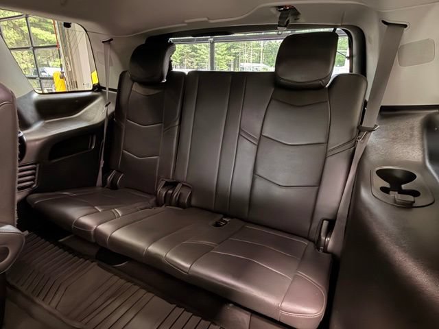 Used 2017 Cadillac Escalade Luxury AWD/4WD image 20