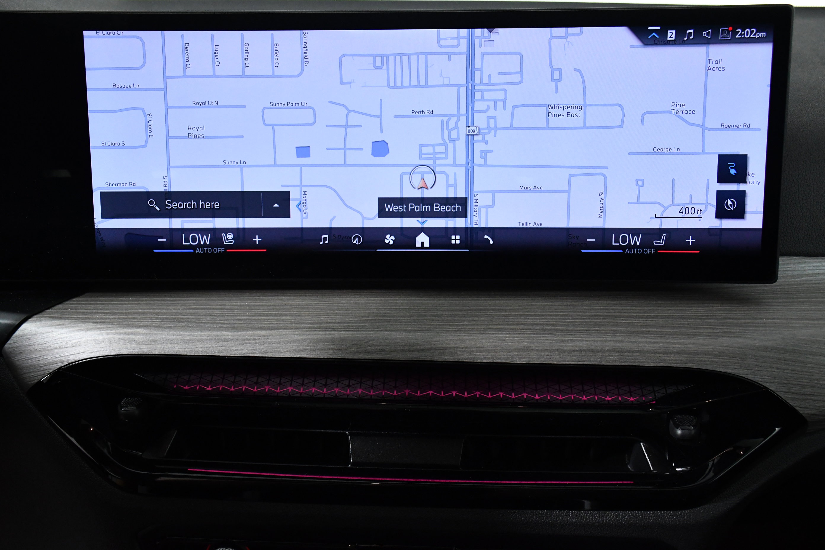 Used 2025 BMW i4 eDrive40 image 18