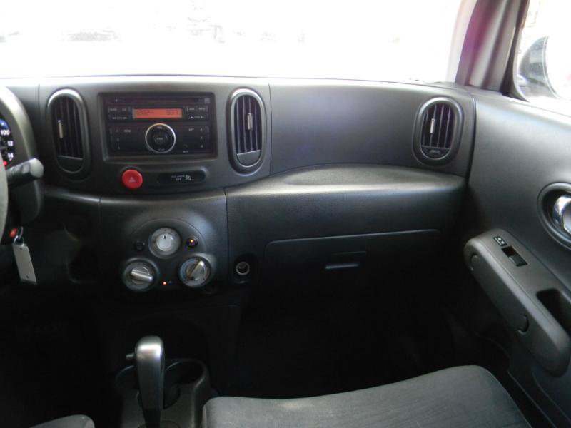 Used 2009 Nissan Cube 1.8 S w/ Interior Designer Pkg FWD image 19
