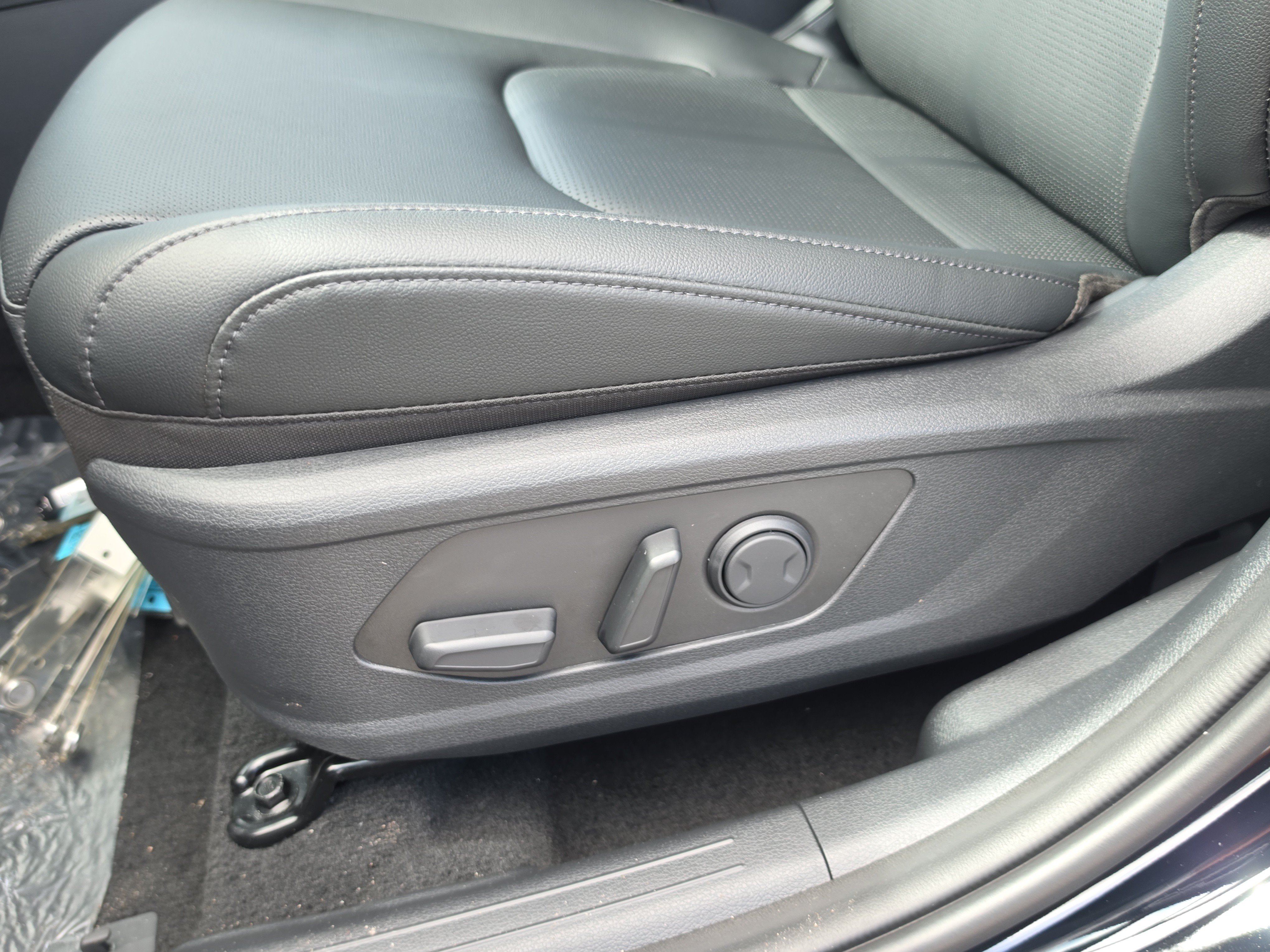 New 2027 Kia Sportage EX FWD image 21