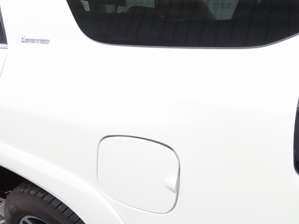 Used 2019 Toyota 4Runner Limited image 31