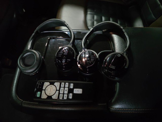 Used 2020 Nissan Armada Platinum w/ Platinum Reserve Package AWD/4WD image 18