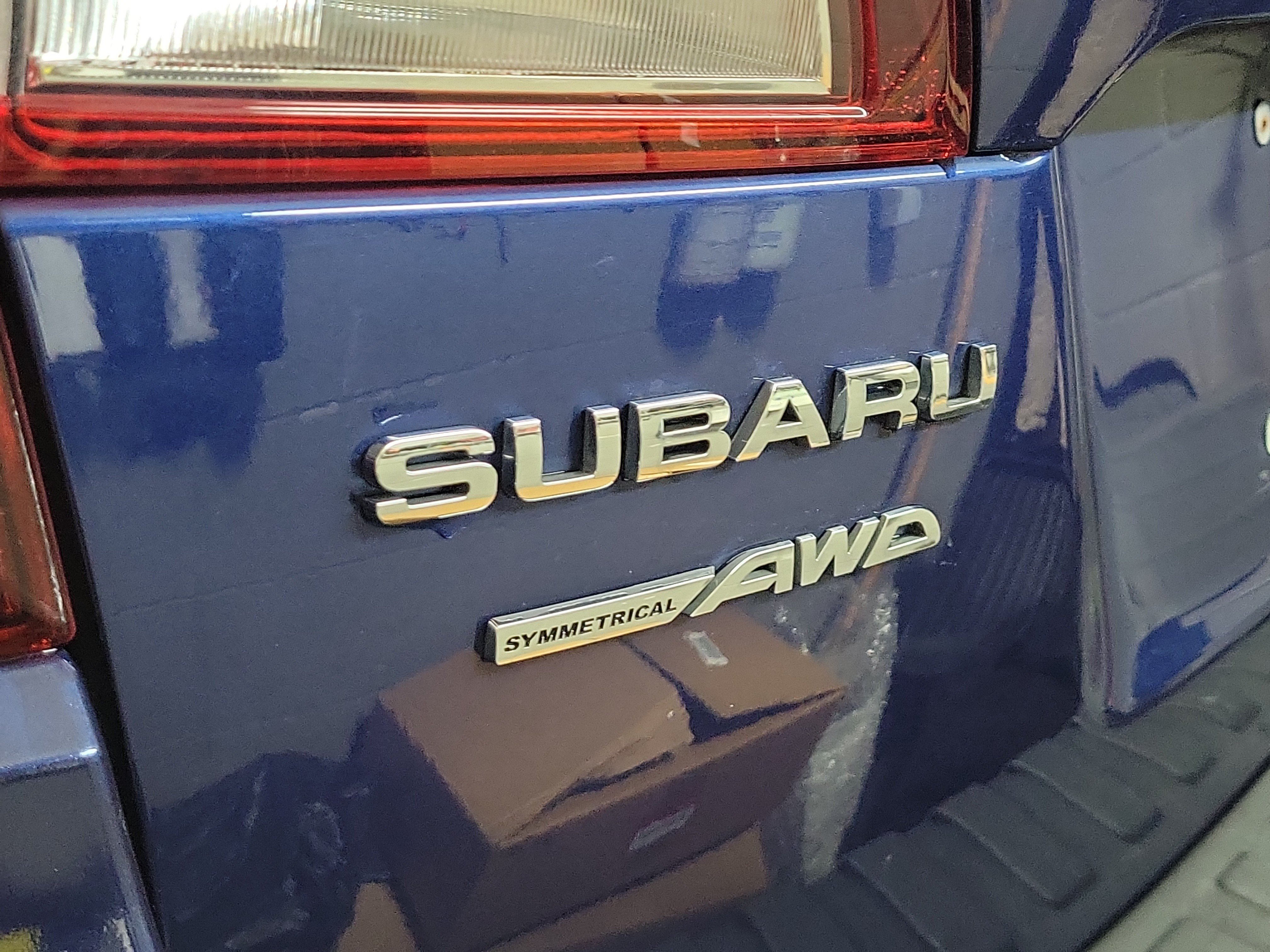 Used 2015 Subaru Outback 3.6R Limited AWD/4WD image 6
