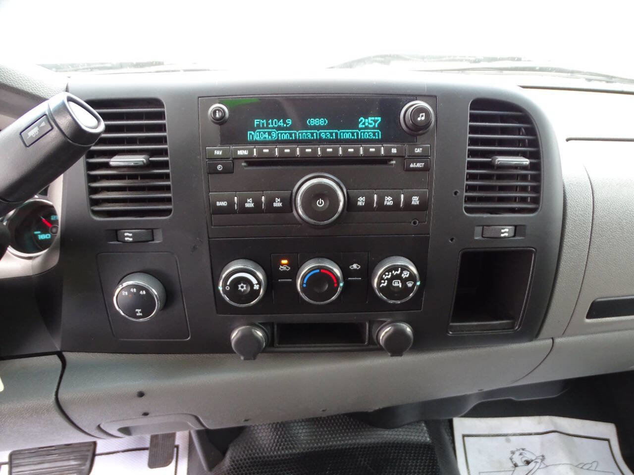 Used 2013 Chevrolet Silverado 3500 W/T image 18