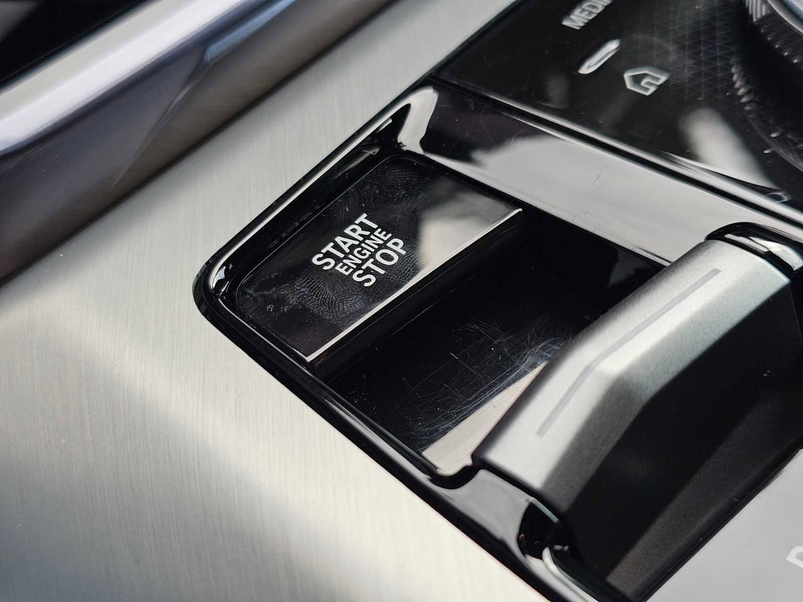 Used 2025 BMW X3 xDrive30i w/ M Sport Package image 32