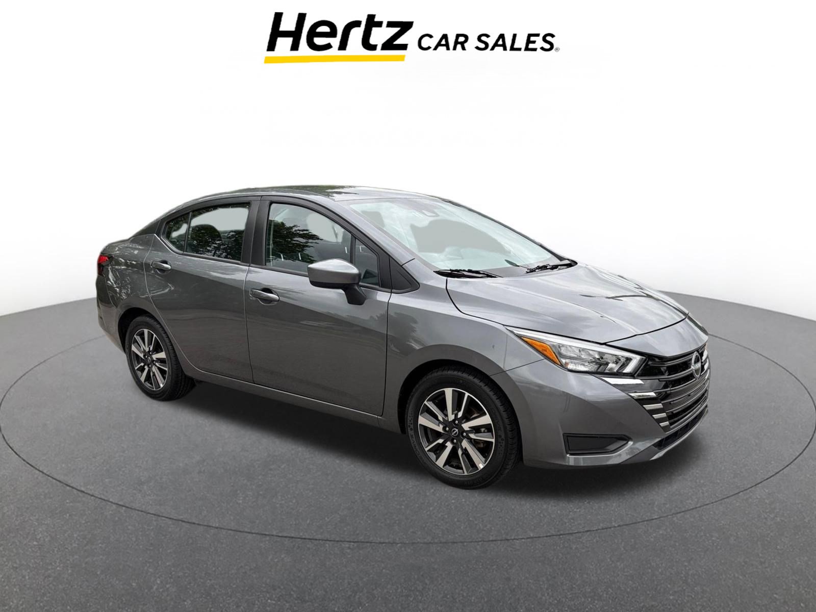 Used 2025 Nissan Versa SV FWD image 1