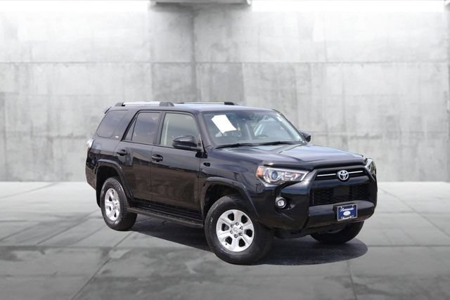 Used 2023 Toyota 4Runner SR5 AWD/4WD image 2