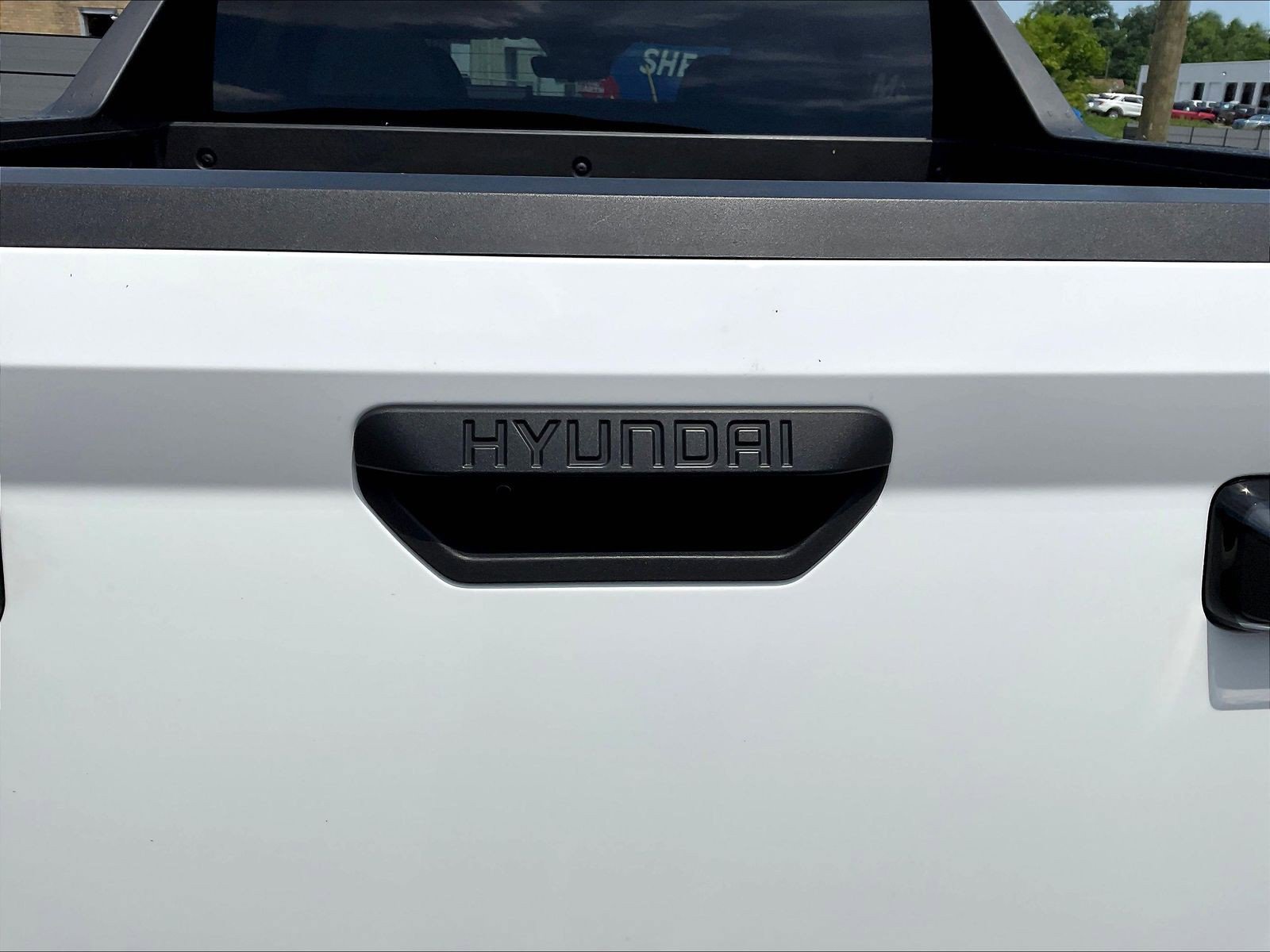 Used 2025 Hyundai Santa Cruz SEL AWD/4WD image 25