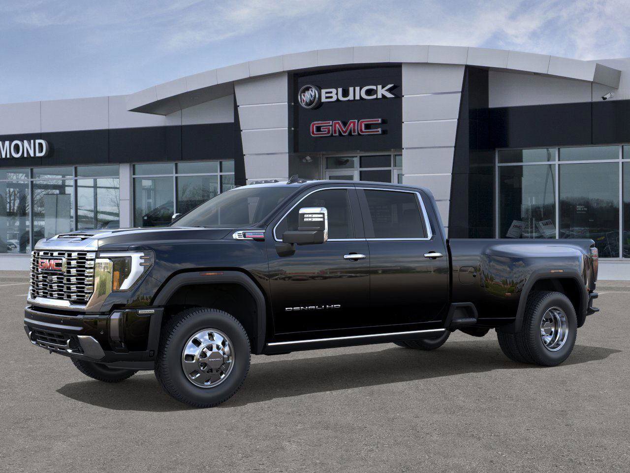 New 2026 GMC Sierra 3500 Denali w/ Denali Reserve Package AWD/4WD image 2
