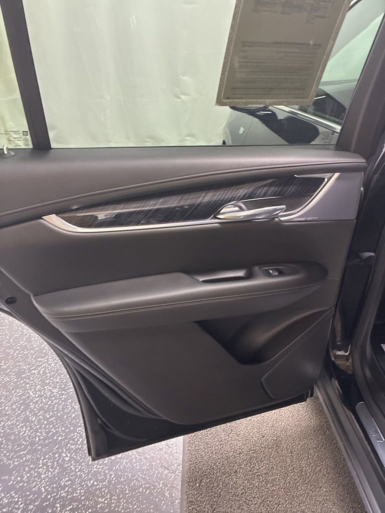 Used 2023 Cadillac XT6 Premium Luxury AWD/4WD image 26