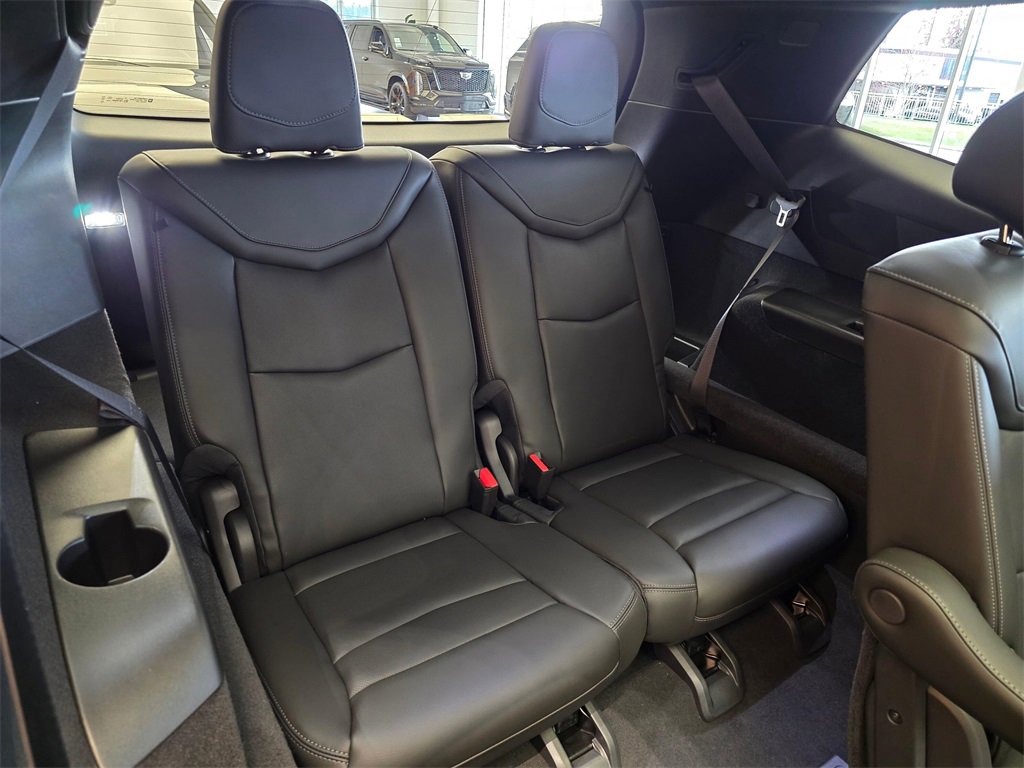 New 2025 Cadillac XT6 Sport w/ Technology Package image 13