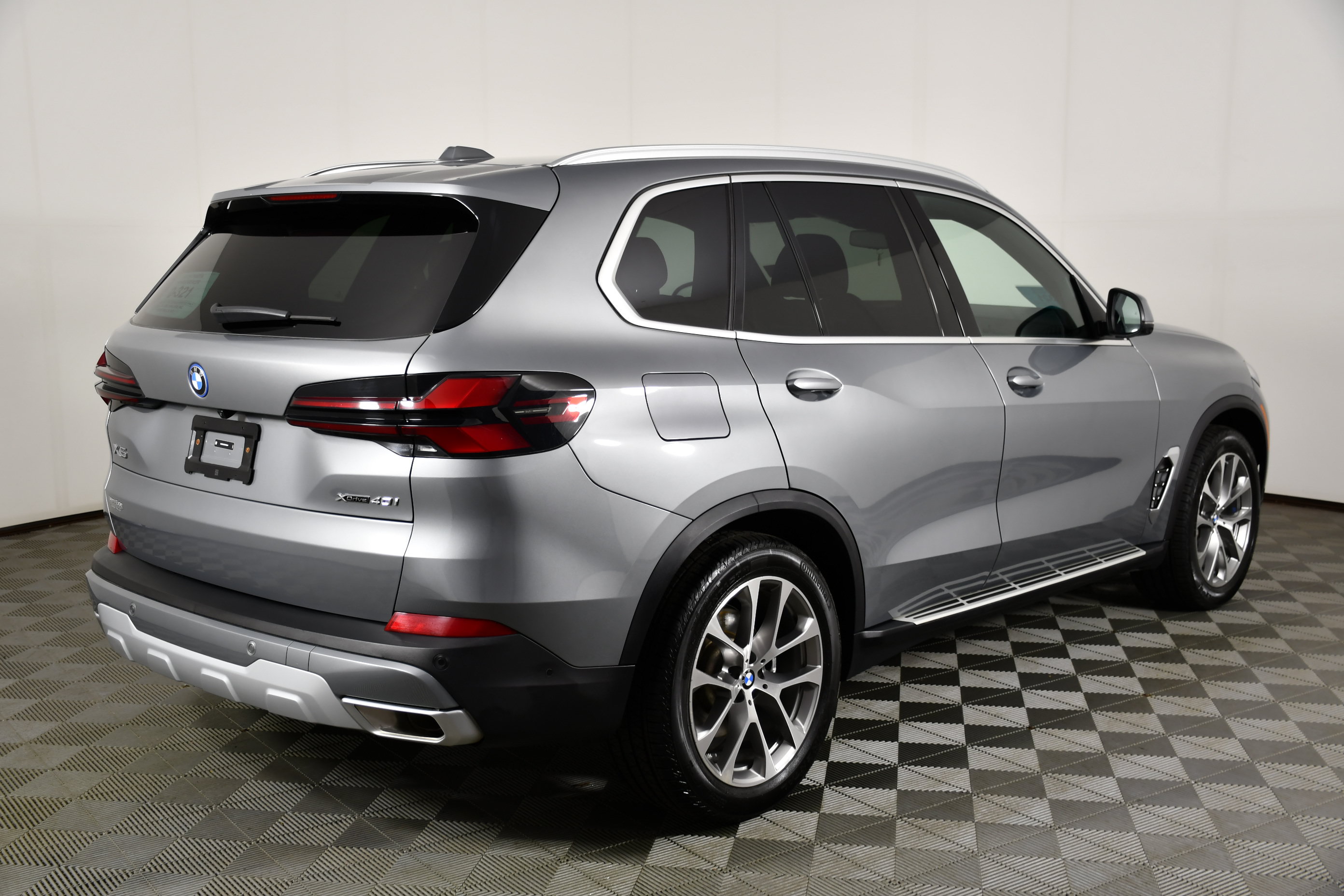 Used 2026 BMW X5 xDrive40i AWD/4WD image 6