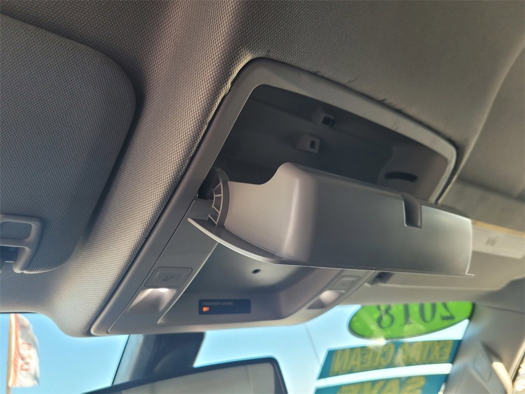 Used 2018 Chevrolet Silverado 1500 LT w/ LT Eassist Package image 28