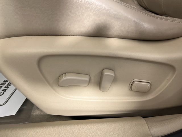 Used 2015 Nissan Rogue SL w/ SL Premium Package image 34