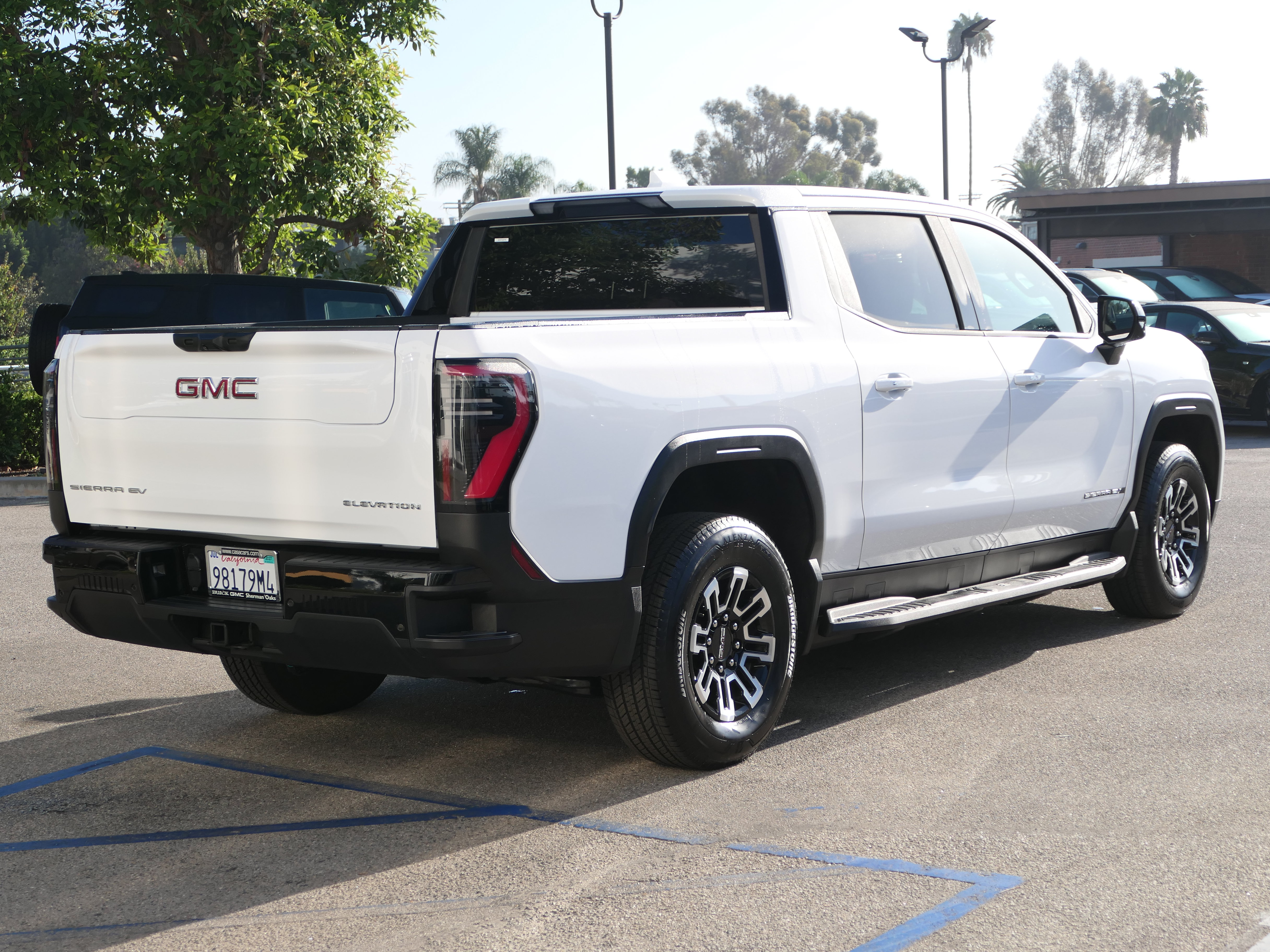 New 2026 GMC Sierra EV Elevation AWD/4WD image 6