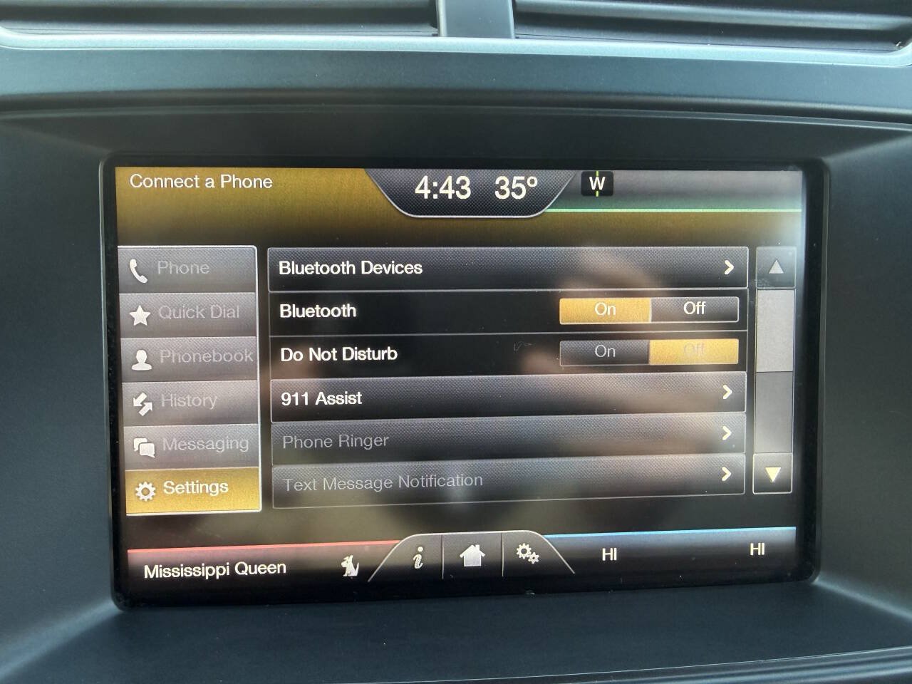 Used 2016 Ford Explorer XLT w/ Equipment Group 202A AWD/4WD image 30