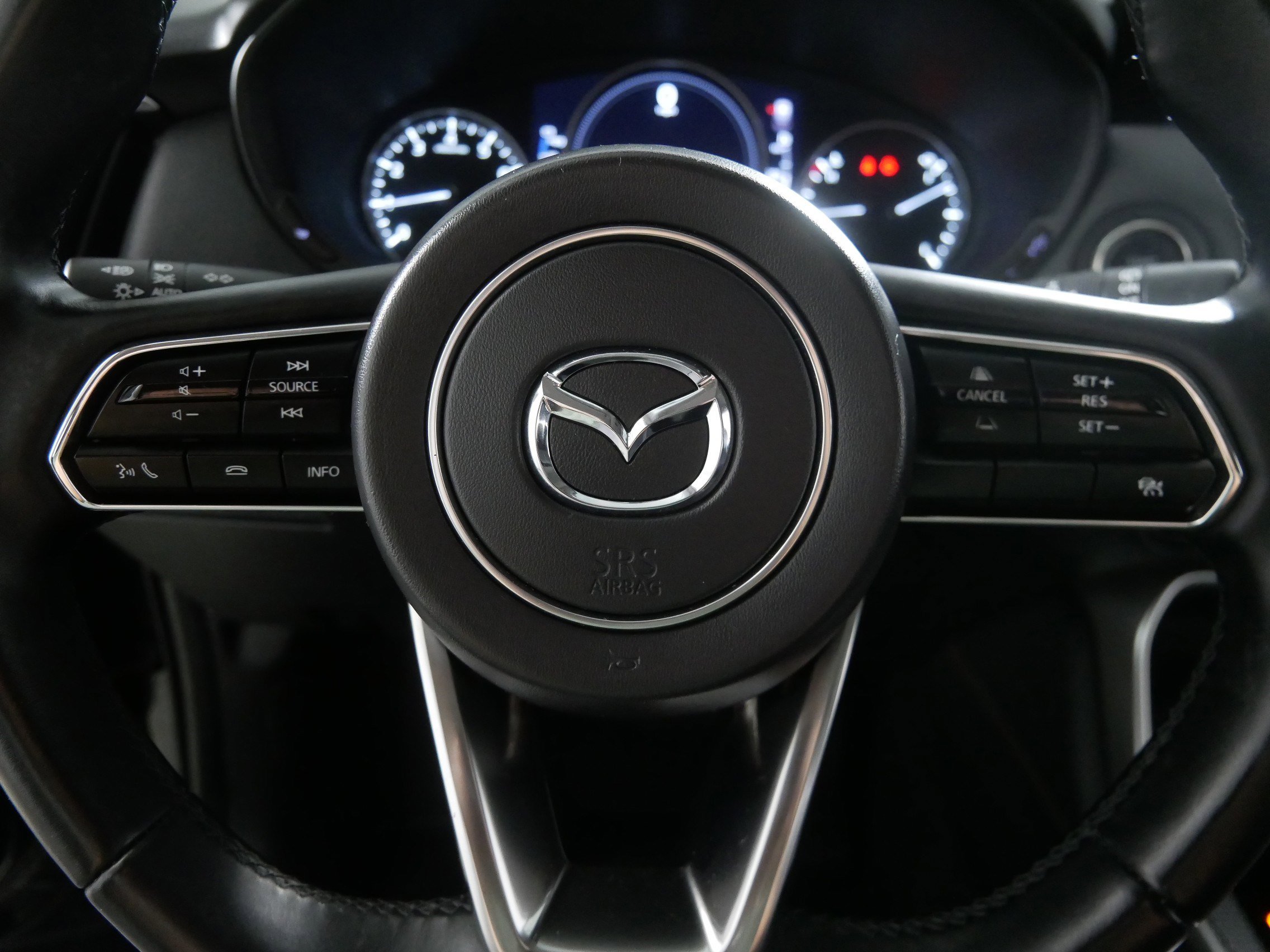 Certified 2025 MAZDA CX-70 3.3 Turbo w/ Preferred Package image 25