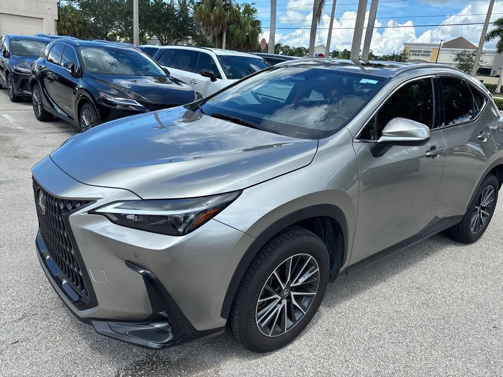 Used 2024 Lexus NX 350h AWD image 11