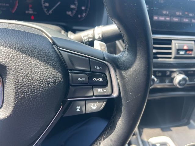 Used 2018 Honda Accord Sport image 16