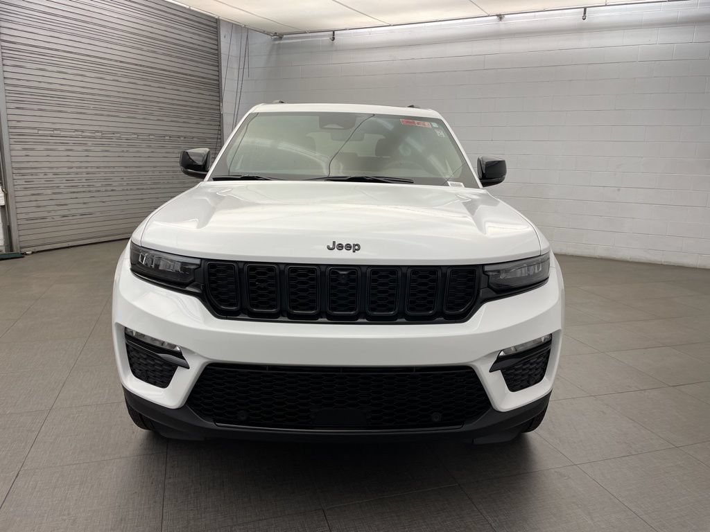 New 2025 Jeep Grand Cherokee Limited w/ Luxury Tech Group II AWD/4WD image 9