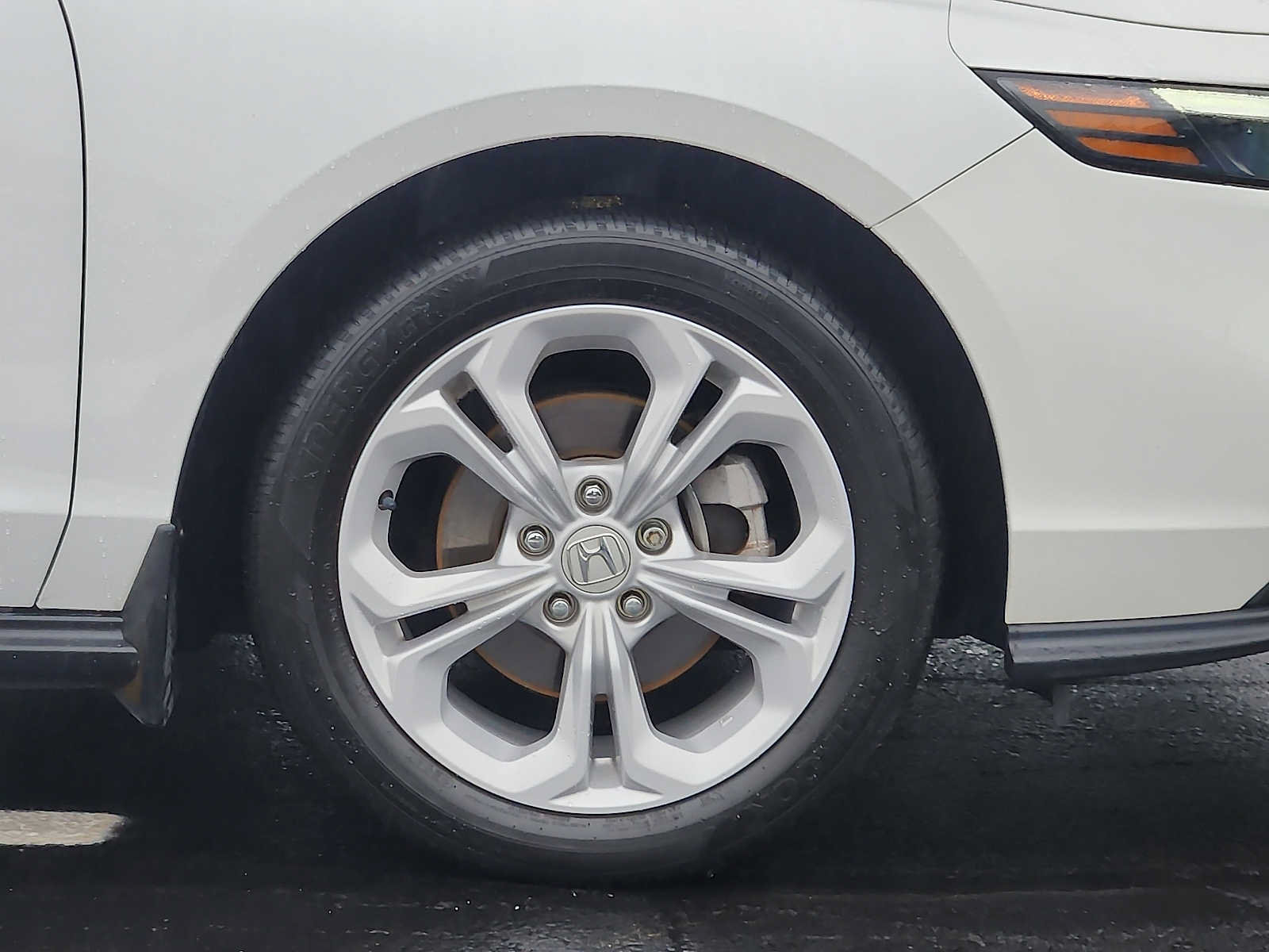 Certified 2023 Honda Accord LX image 8