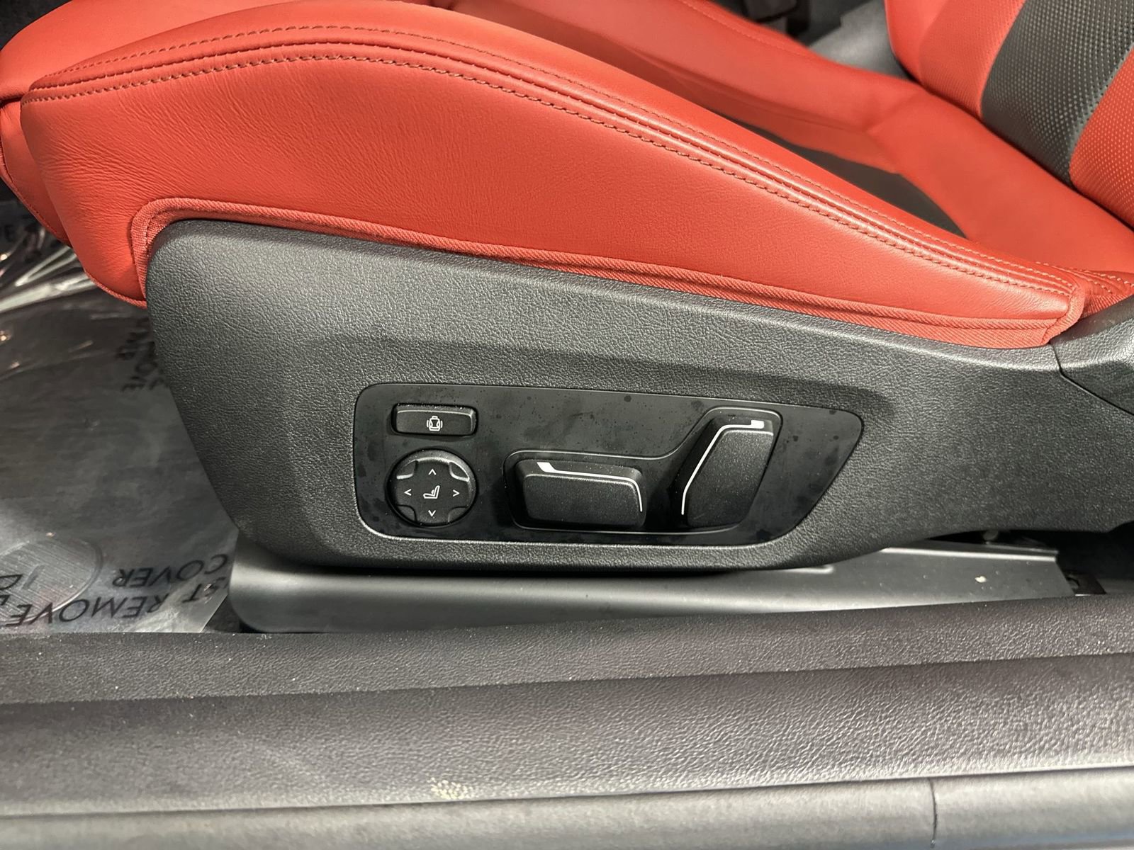 Used 2024 BMW M4 xDrive Competition w/ Executive Package image 23