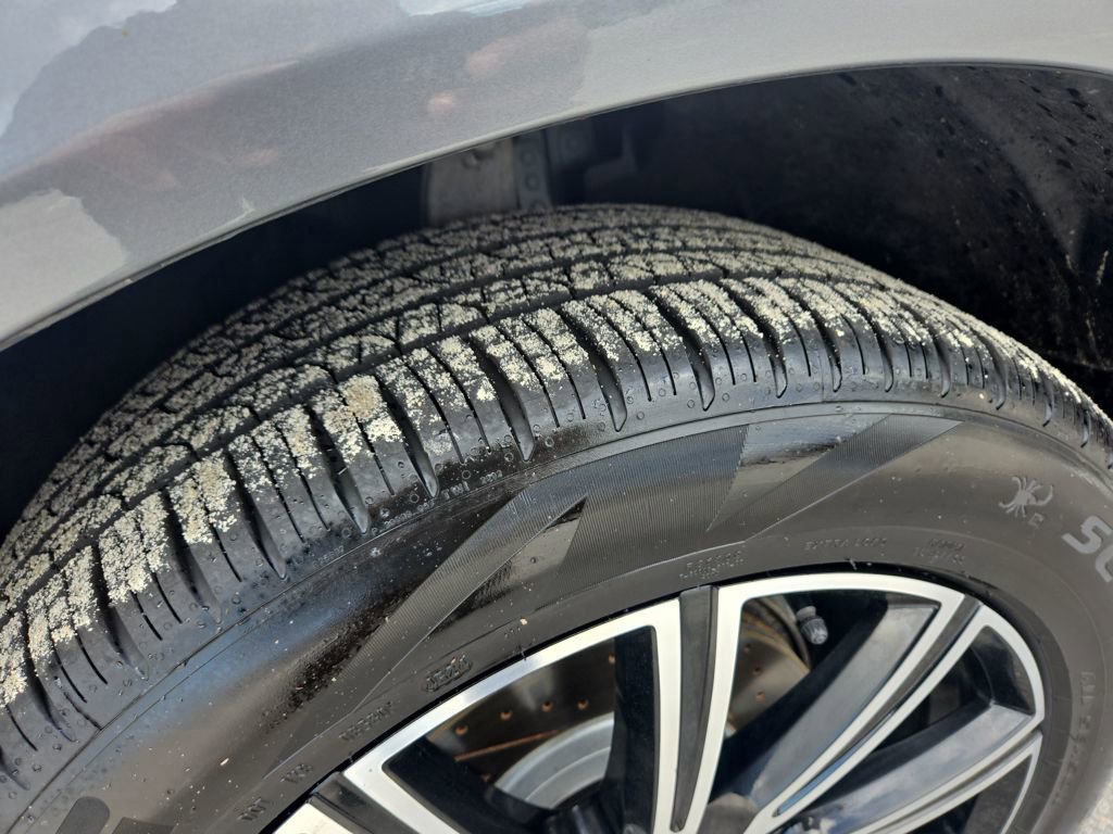 Used 2020 Volvo XC60 T5 Inscription image 14