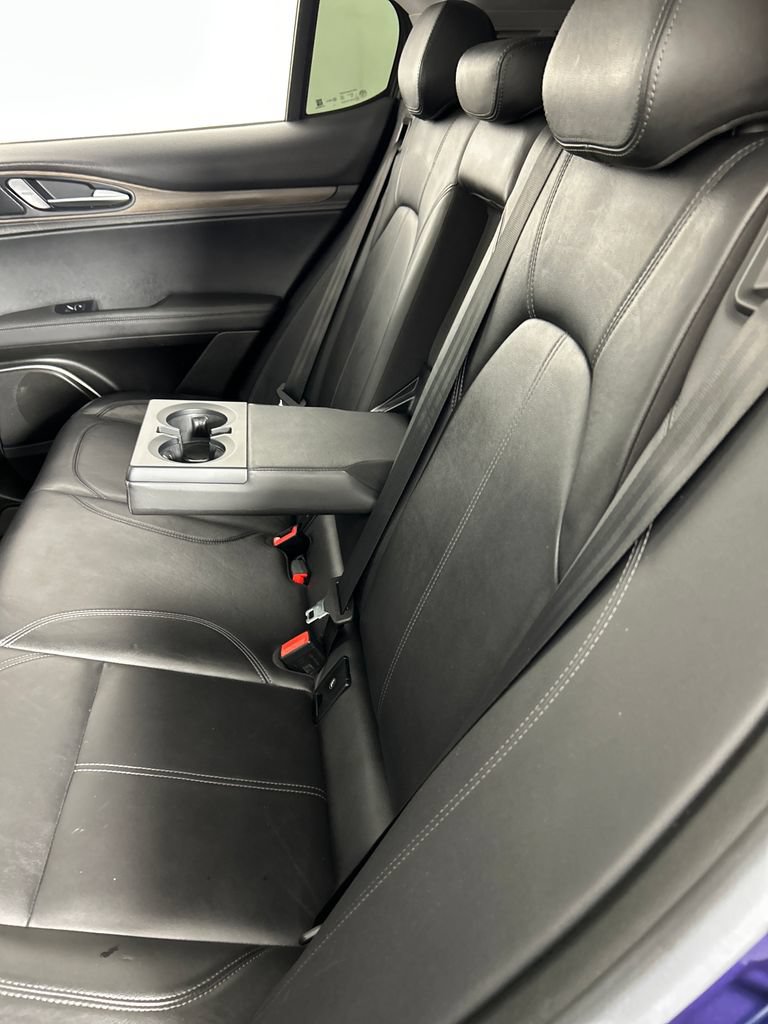 Used 2018 Alfa Romeo Stelvio Ti AWD/4WD image 17