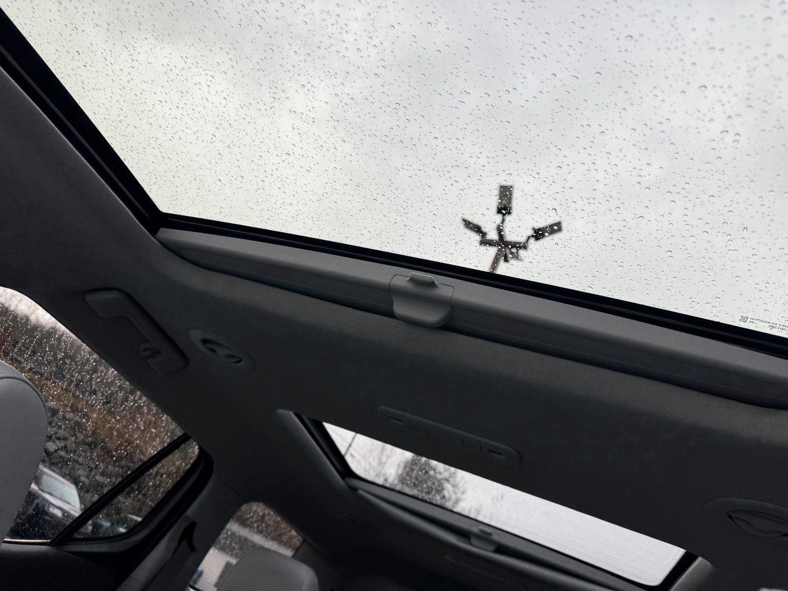 Used 2022 GMC Acadia SLT w/ LPO, Floor Liner Package image 35