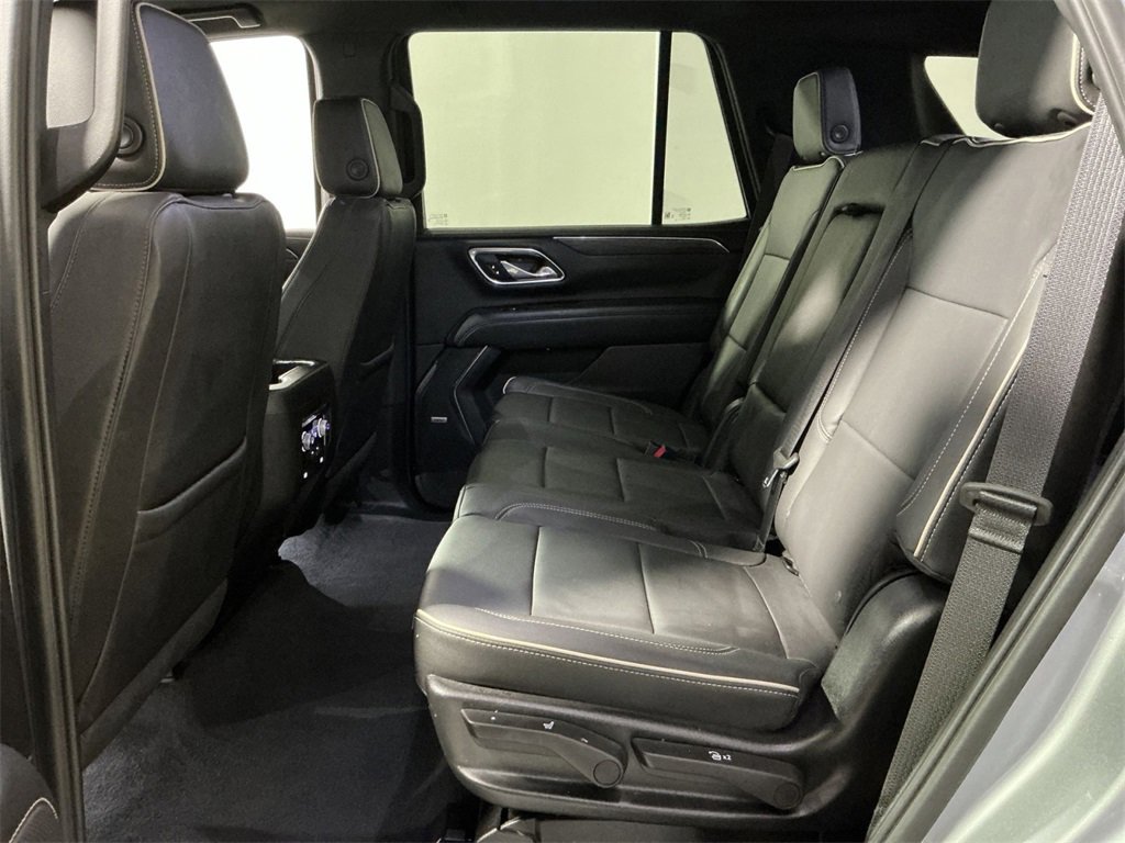 Used 2024 GMC Yukon SLT w/ Max Trailering Package image 31