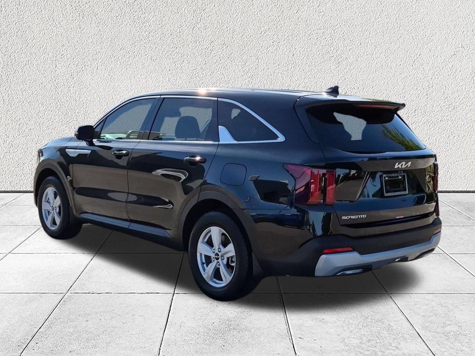 Used 2026 Kia Sorento LX FWD image 5