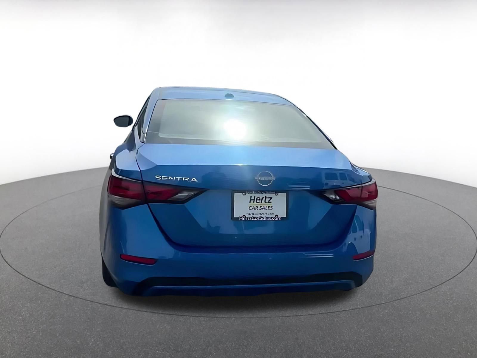 Used 2025 Nissan Sentra SV image 12