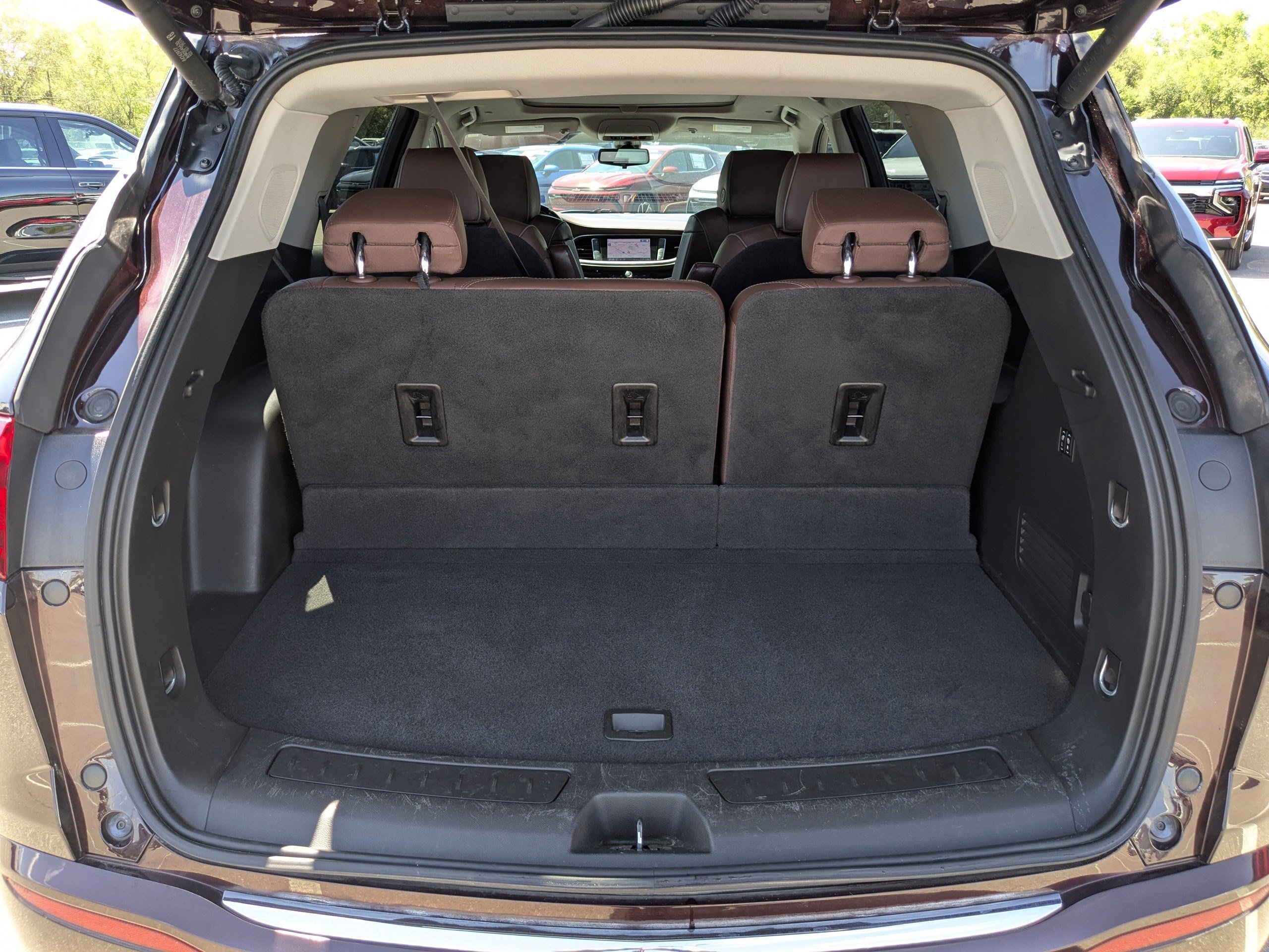 Used 2020 Buick Enclave Avenir w/ Trailering Package, 5000 lbs. image 12