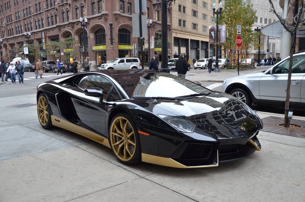 Used 2017 Lamborghini Aventador LP 700-4