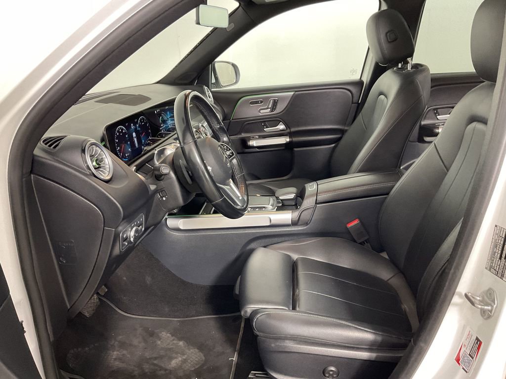Used 2022 Mercedes-Benz GLB 250 4MATIC image 18