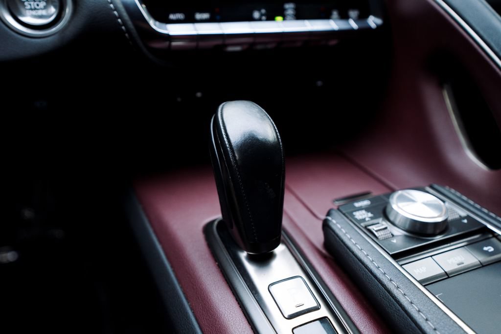 Used 2018 Lexus LC 500 Coupe RWD image 37