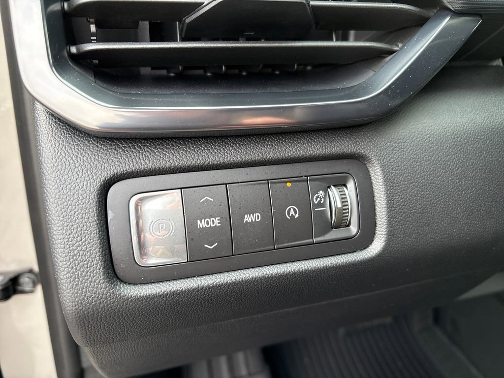 New 2026 GMC Acadia AT4 w/ Luxury Package image 19