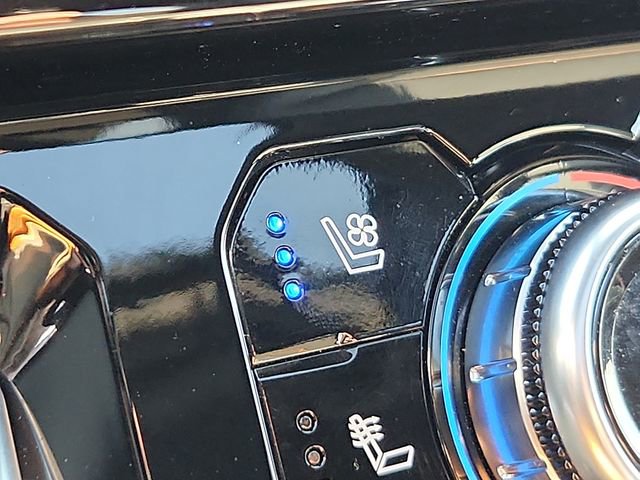 Certified 2024 GMC Sierra 2500 AT4 w/ Technology Package image 26