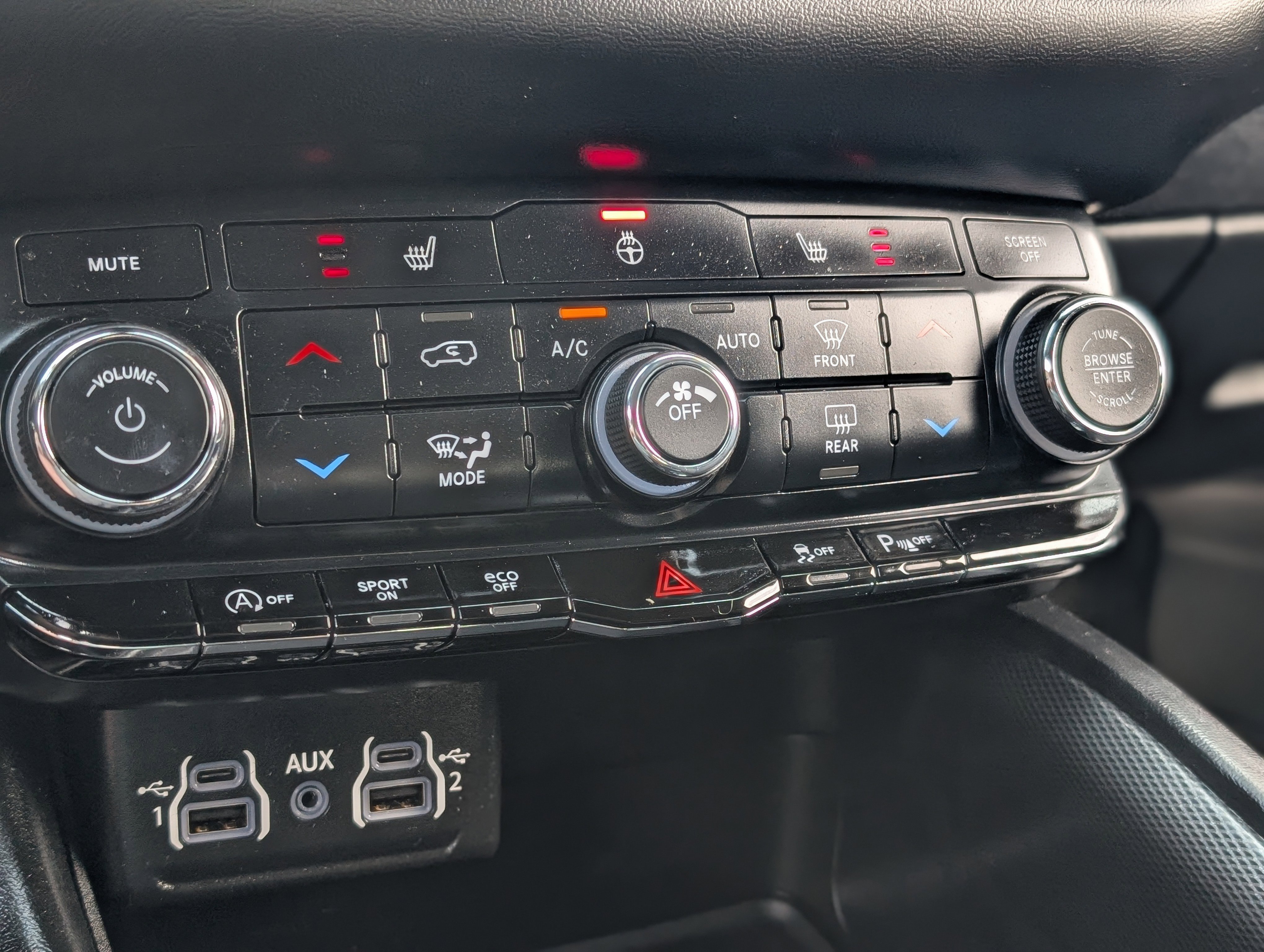 Used 2022 Dodge Durango GT image 22